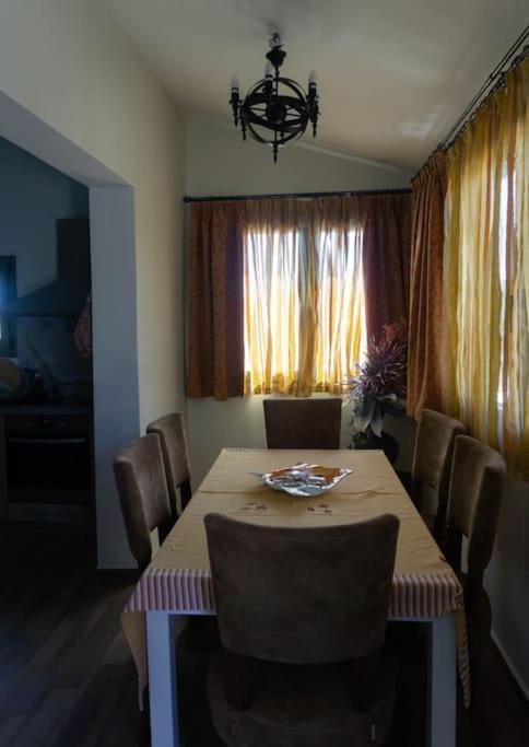 Casa Di Kapaka - New Villa In The Countryside Roupai Экстерьер фото